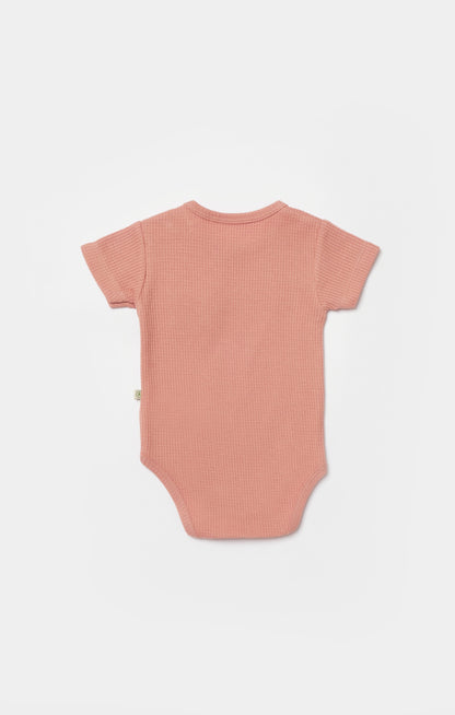 Waffle Smile Kurzarmbody - Coral